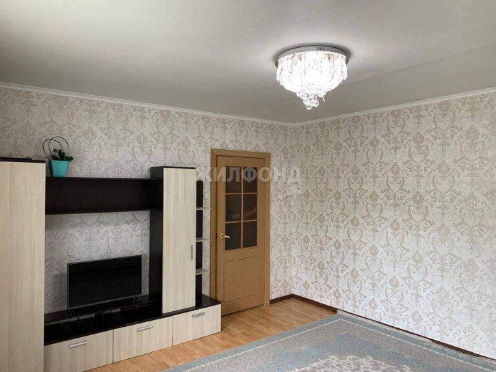 3-комн квартира Лазурная улица, д.22