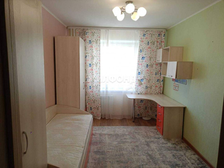 3-комн квартира Виктора Шевелева улица, д.24