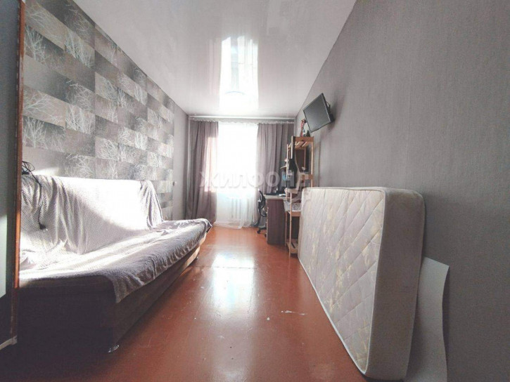 3-комн квартира Поспелова улица, д.21