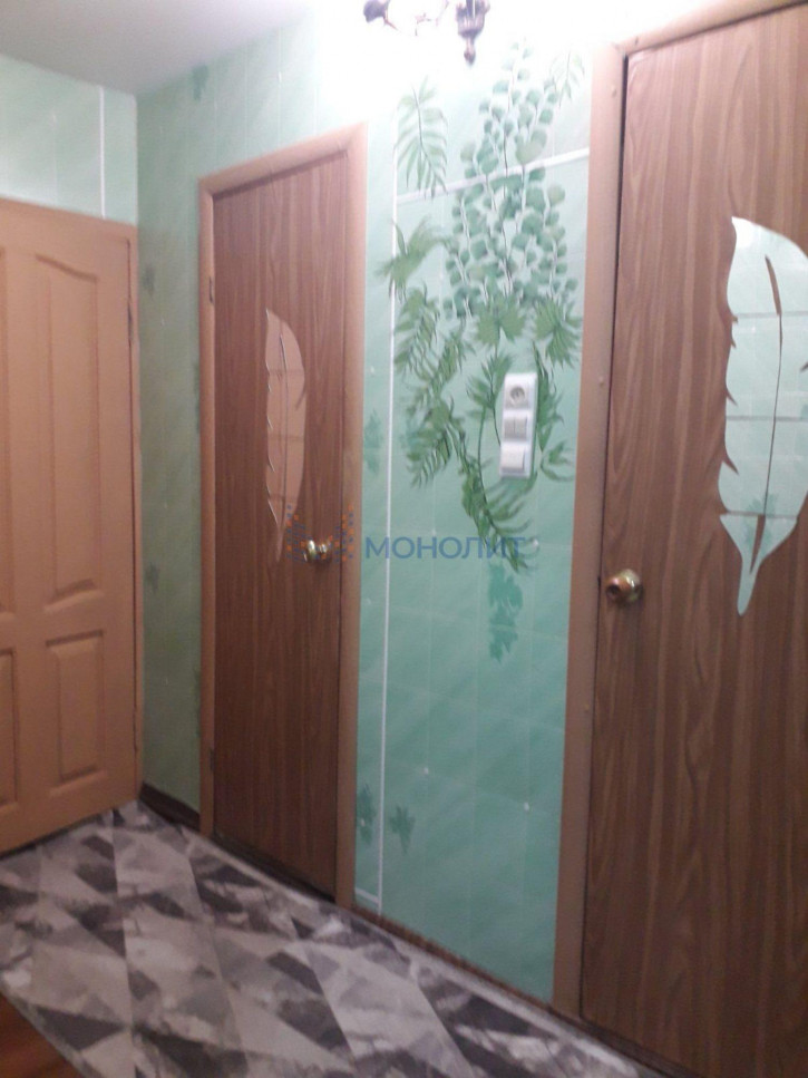 2-комн квартира -, 5