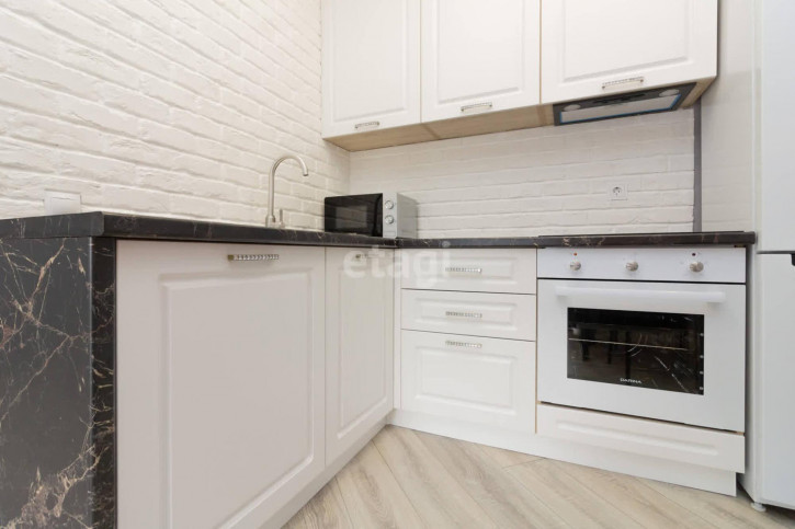 1-комн квартира Харьковская, 72б