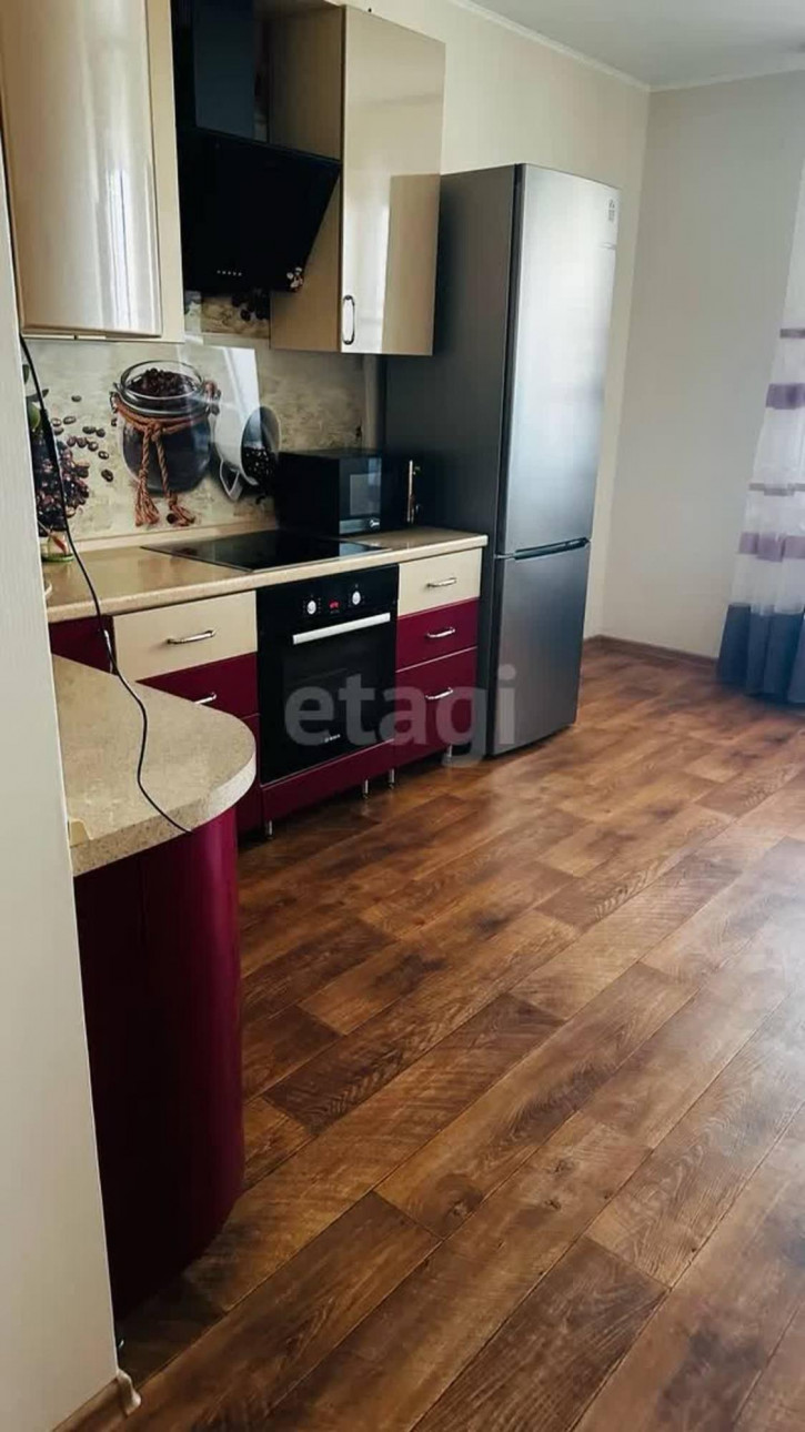 1-комн квартира Станислава Карнацевича, 4