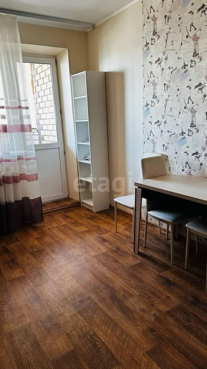 1-комн квартира Станислава Карнацевича, 4