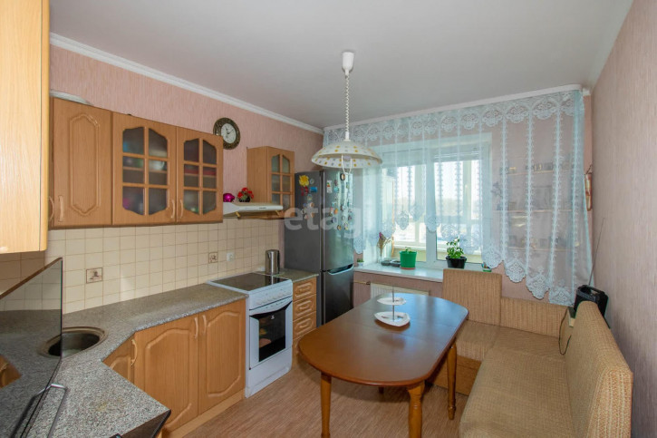 1-комн квартира Эрвье, 10/1