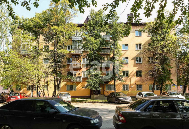 2-комн квартира Минская, 49