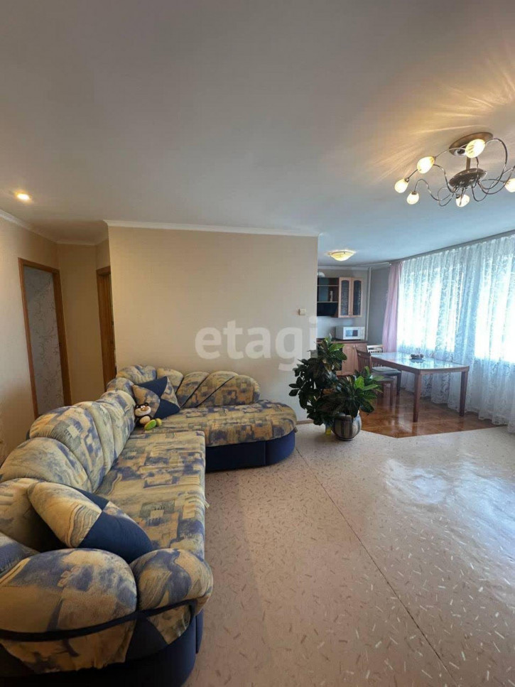 2-комн квартира Ватутина, 4