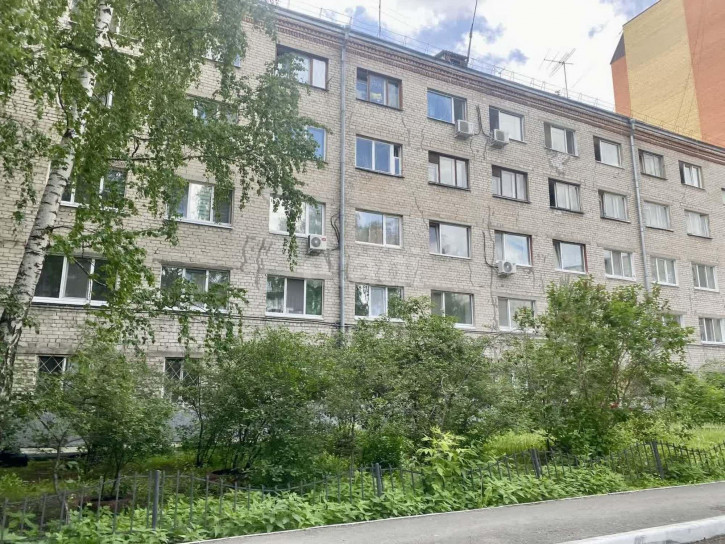 1-комн квартира 50 лет Октября, 33