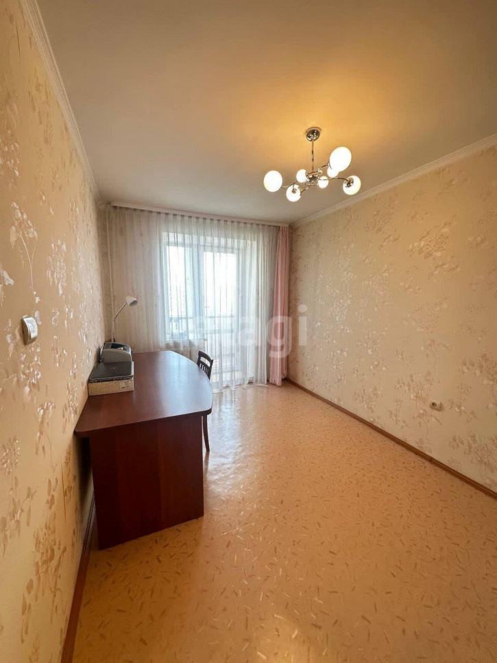 2-комн квартира Ватутина, 4