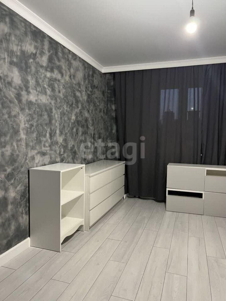 1-комн квартира Полевая, 105