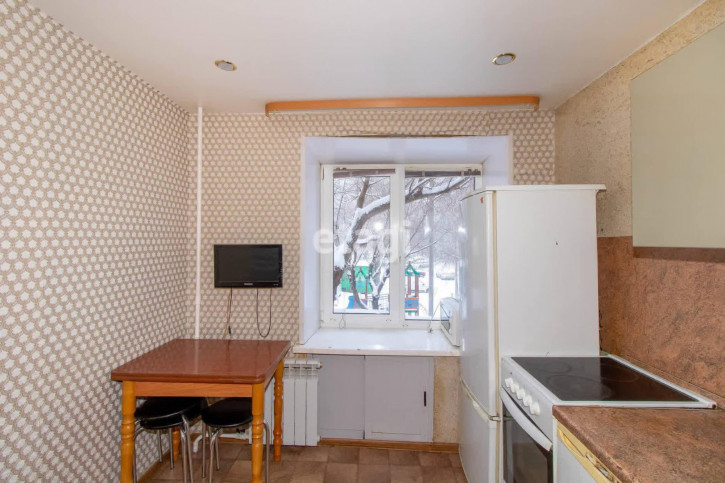 1-комн квартира Ватутина, 28