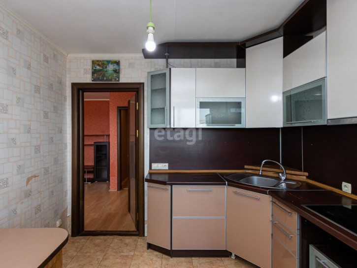 2-комн квартира Волгоградская, 67