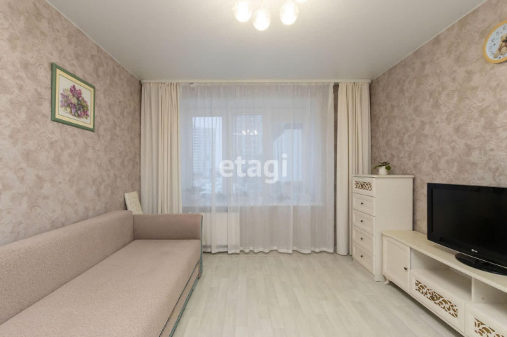 1-комн квартира Василия Подшибякина, 15