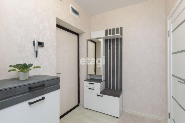 1-комн квартира Василия Подшибякина, 15