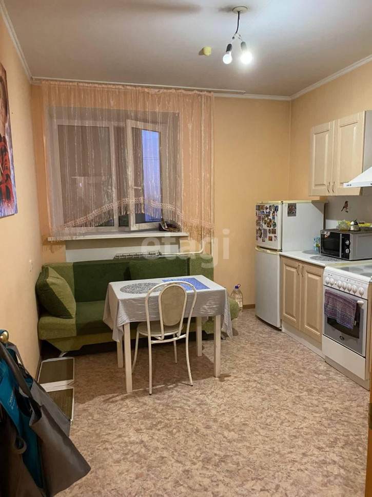 1-комн квартира Беляева, 27