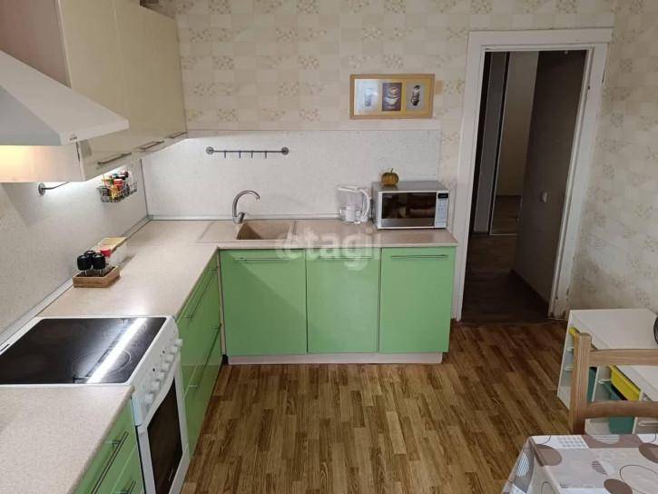 2-комн квартира Пермякова, 74/4