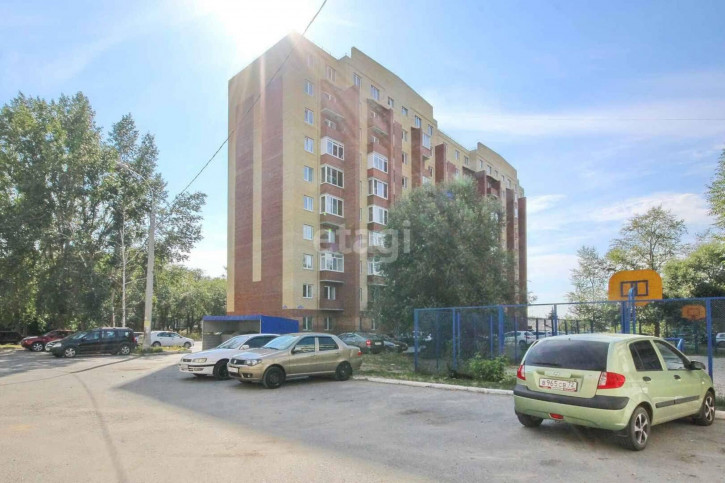 1-комн квартира Камчатская, 2/1