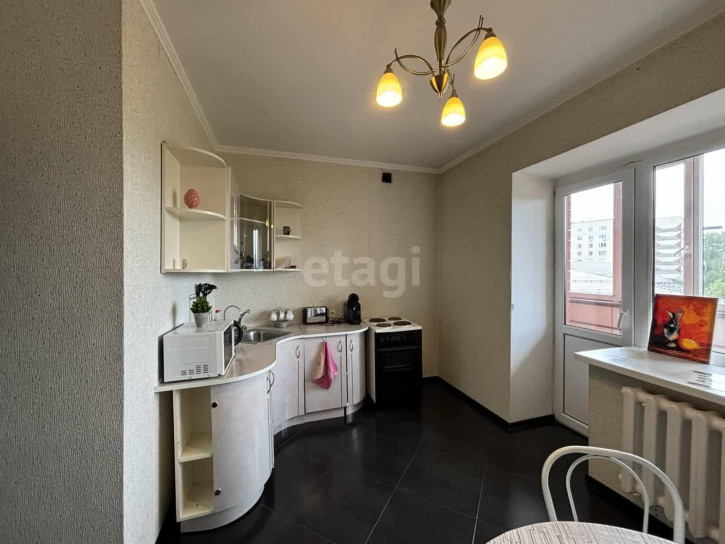 1-комн квартира Солнечный пр., 3