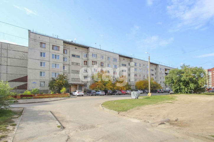 4-комн квартира Домостроителей, 16