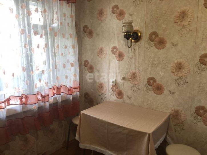 2-комн квартира Максима Горького, 23а