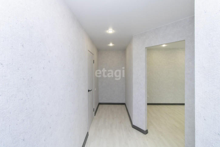 2-комн квартира Мельникайте, 58