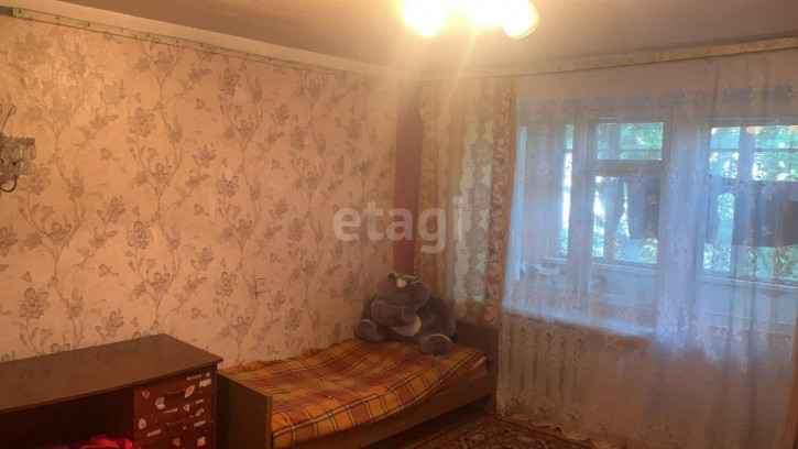 Комната Елизарова, 74