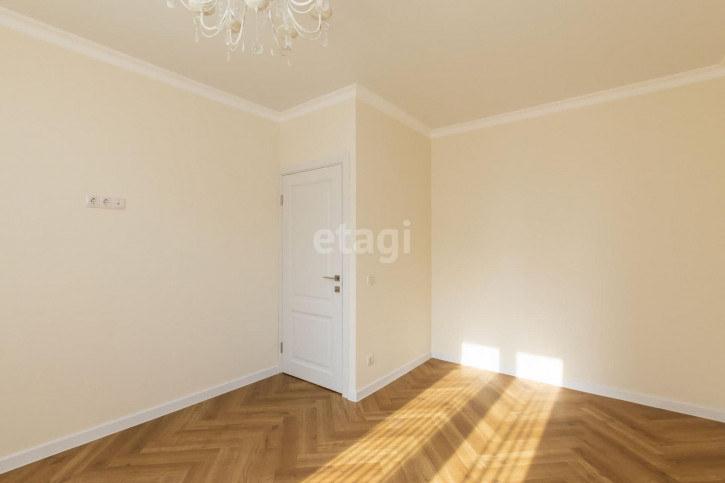 2-комн квартира Усиевича, 16