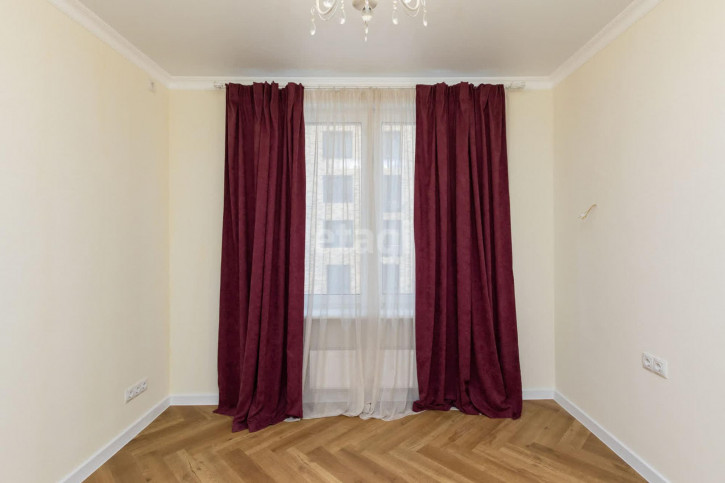 2-комн квартира Усиевича, 16