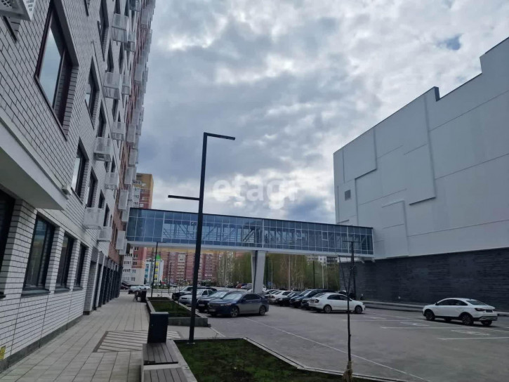 Гараж/парковка Андрея Кореневского 9