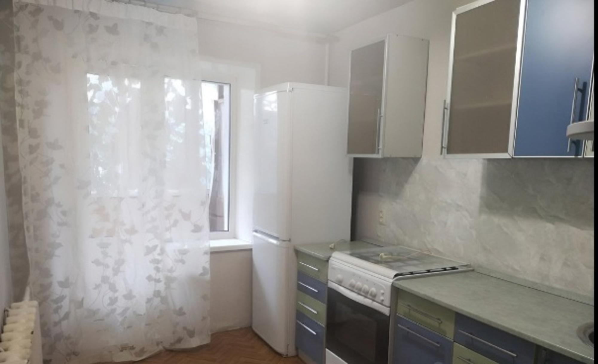 Сдать квартиру за 18 000 рублей на Победы улица, 152