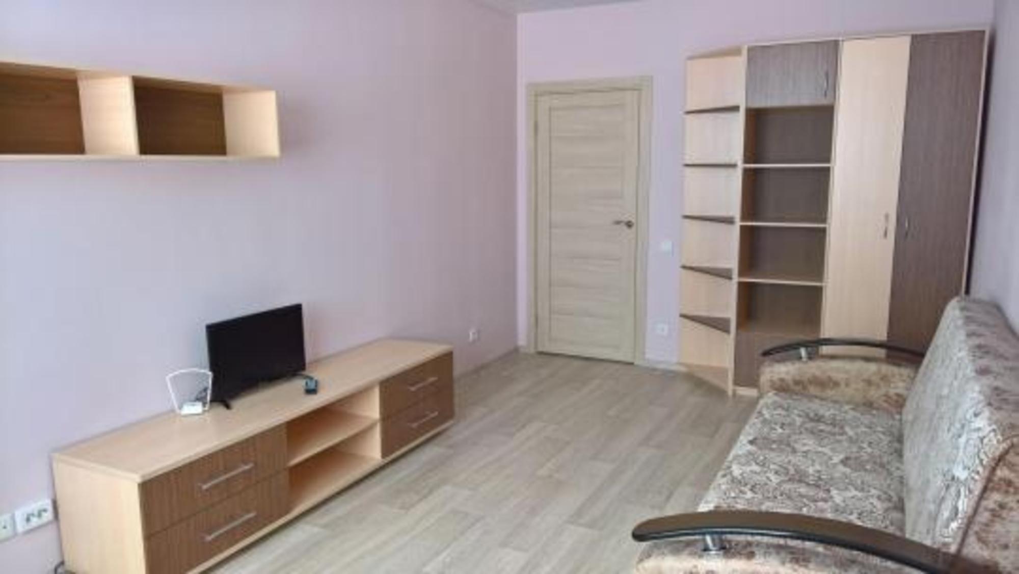 Сдать квартиру за 25 000 рублей на Врубеля улица, 17