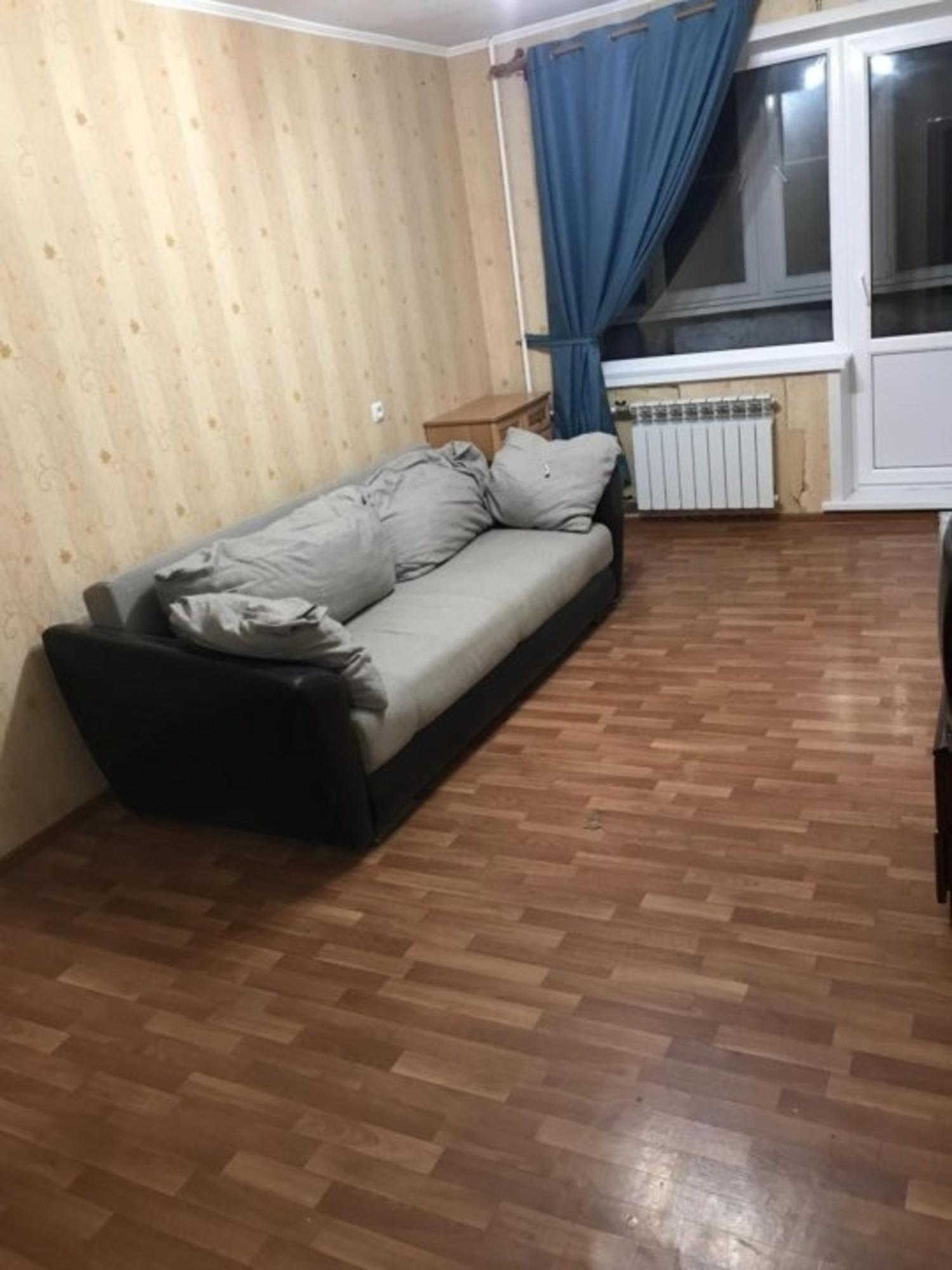 Сдать квартиру за 13 500 рублей на Кирова проспект, 327