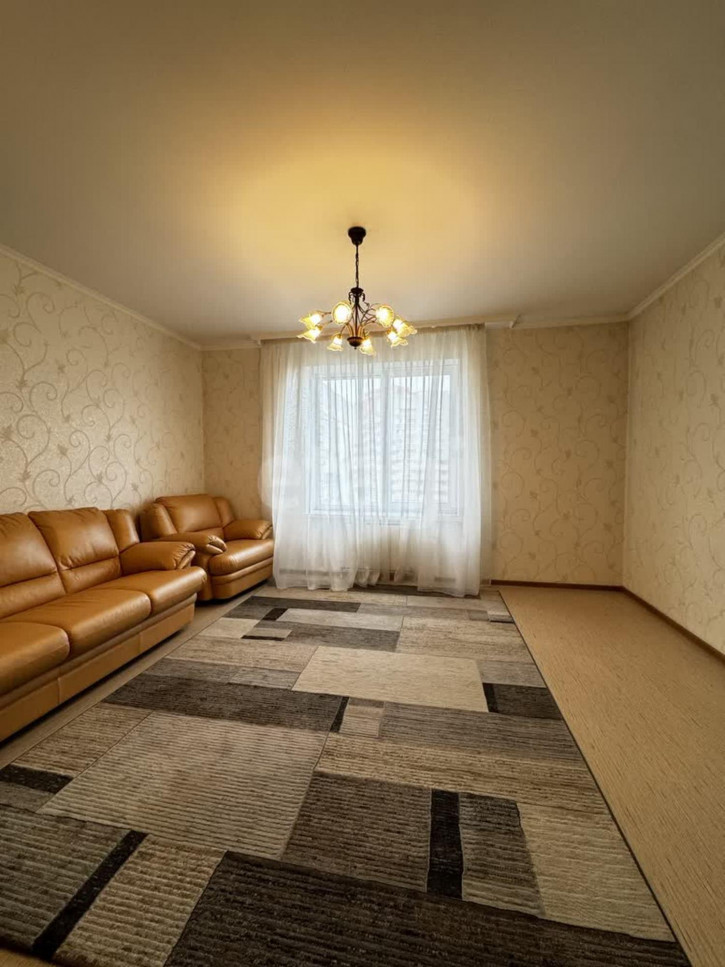 3-комн квартира улица Фокина