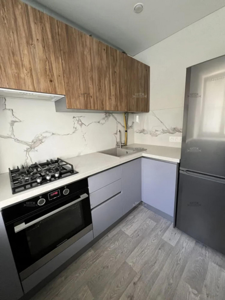 2-комн квартира Советская улица,4А