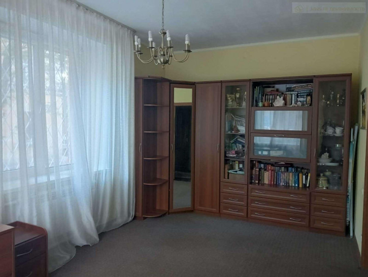 2-комн квартира Республиканская улица, 65