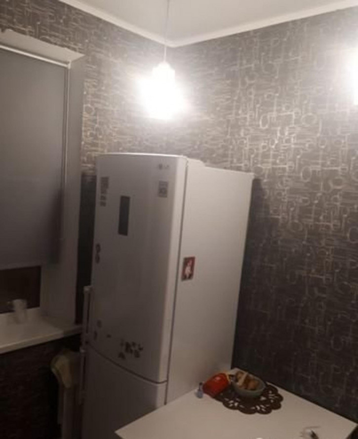 2-комн квартира Красных Коммунаров улица, 24