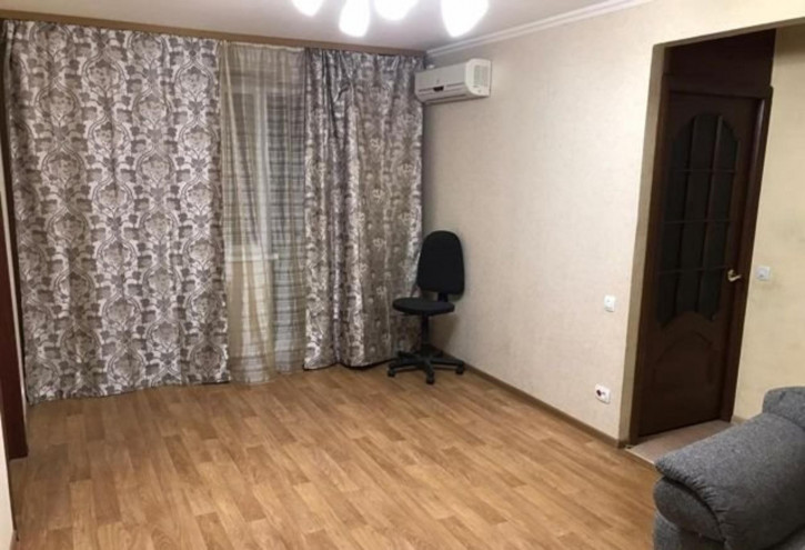 2-комн квартира Мориса Тореза улица, 71