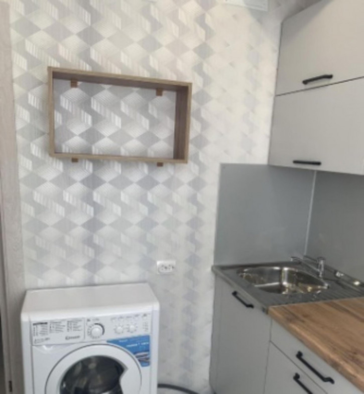 2-комн квартира Аэродромная улица, 77