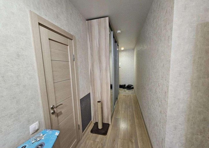 1-комн квартира Солнечная улица, 1