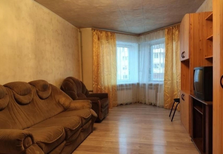 1-комн квартира Спортивная улица, 1
