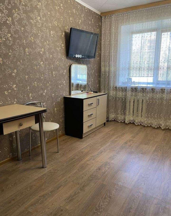 Комната Днепровская улица, 5