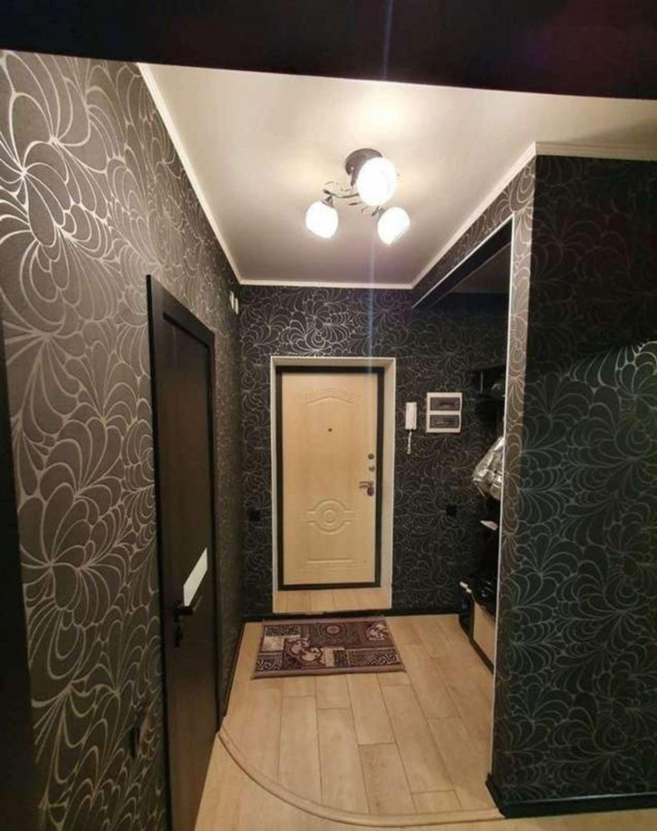 2-комн квартира Гастелло улица, 49