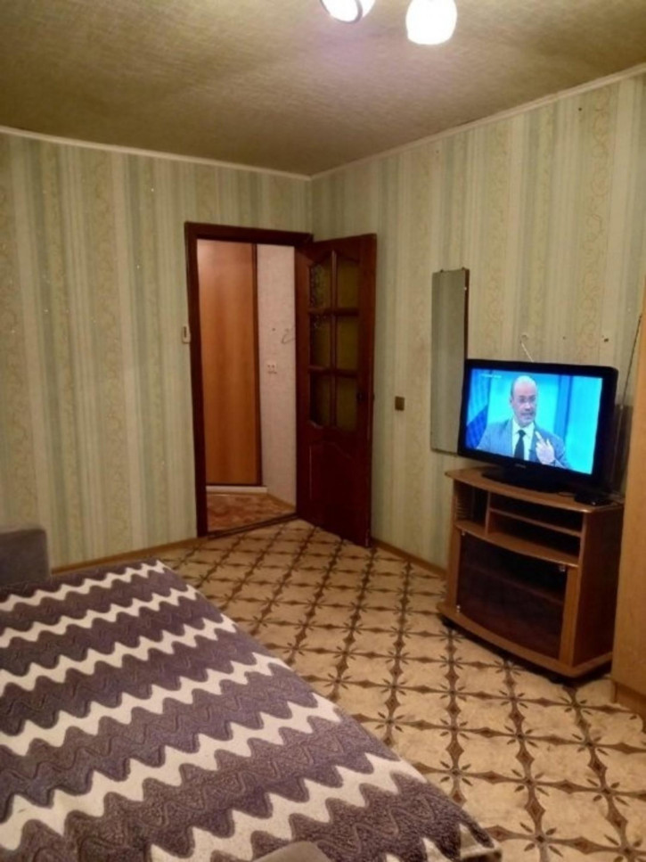 1-комн квартира Энтузиастов улица, 68