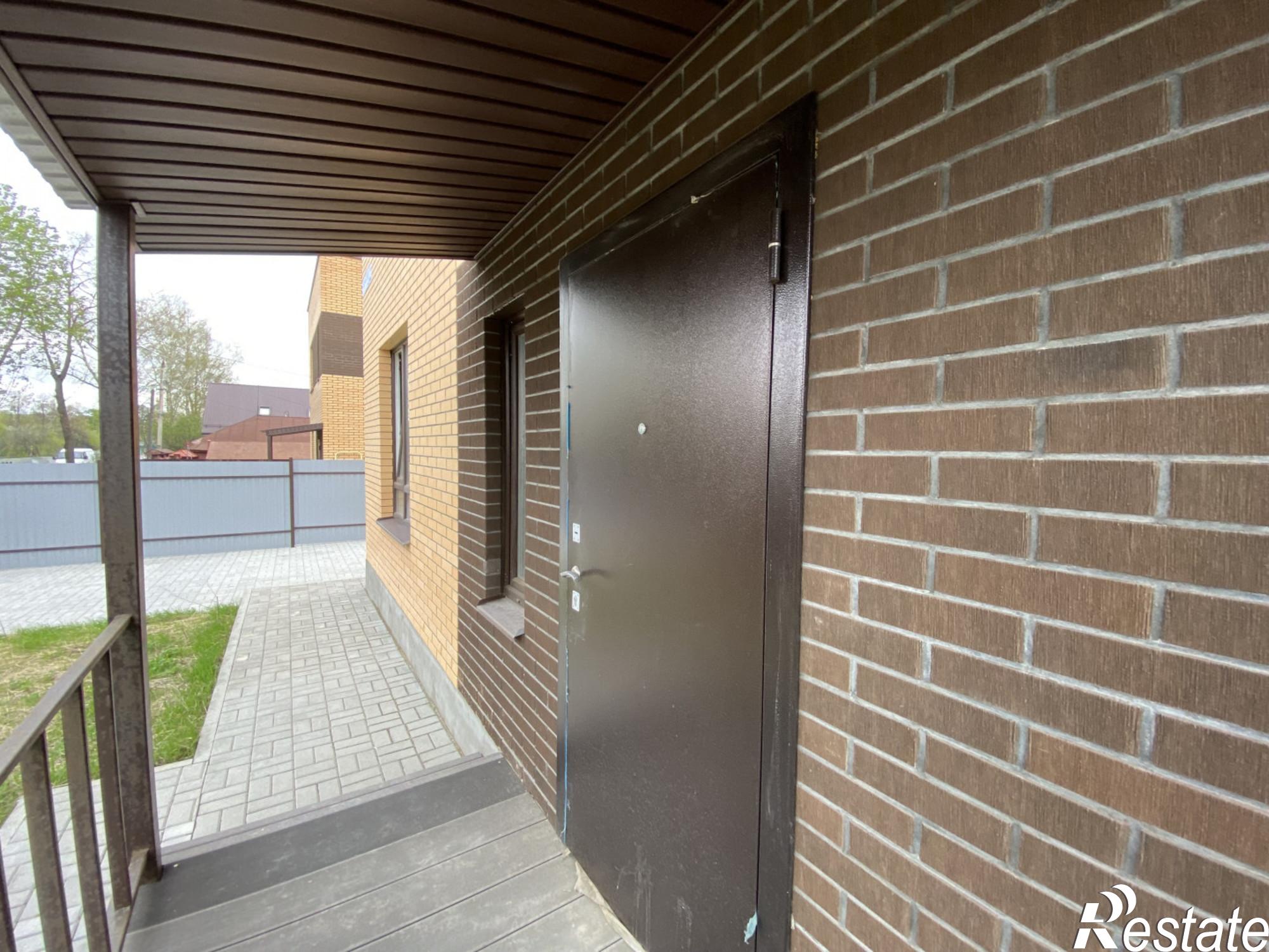 Купить дачу, дом, коттедж за 15 850 000 рублей на Л.Толстого ул., 43а