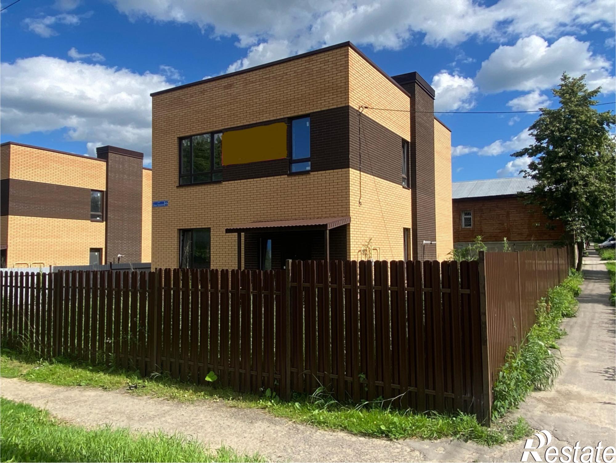 Купить дачу, дом, коттедж за 15 850 000 рублей на Л.Толстого ул., 43а