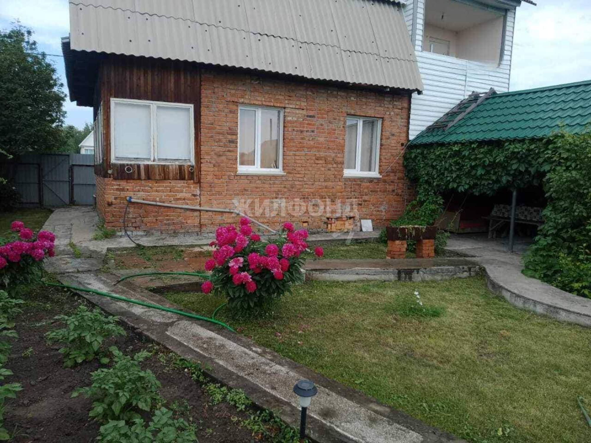 Купить дачу, дом, коттедж за 2 350 000 рублей на Архитектор территория снт