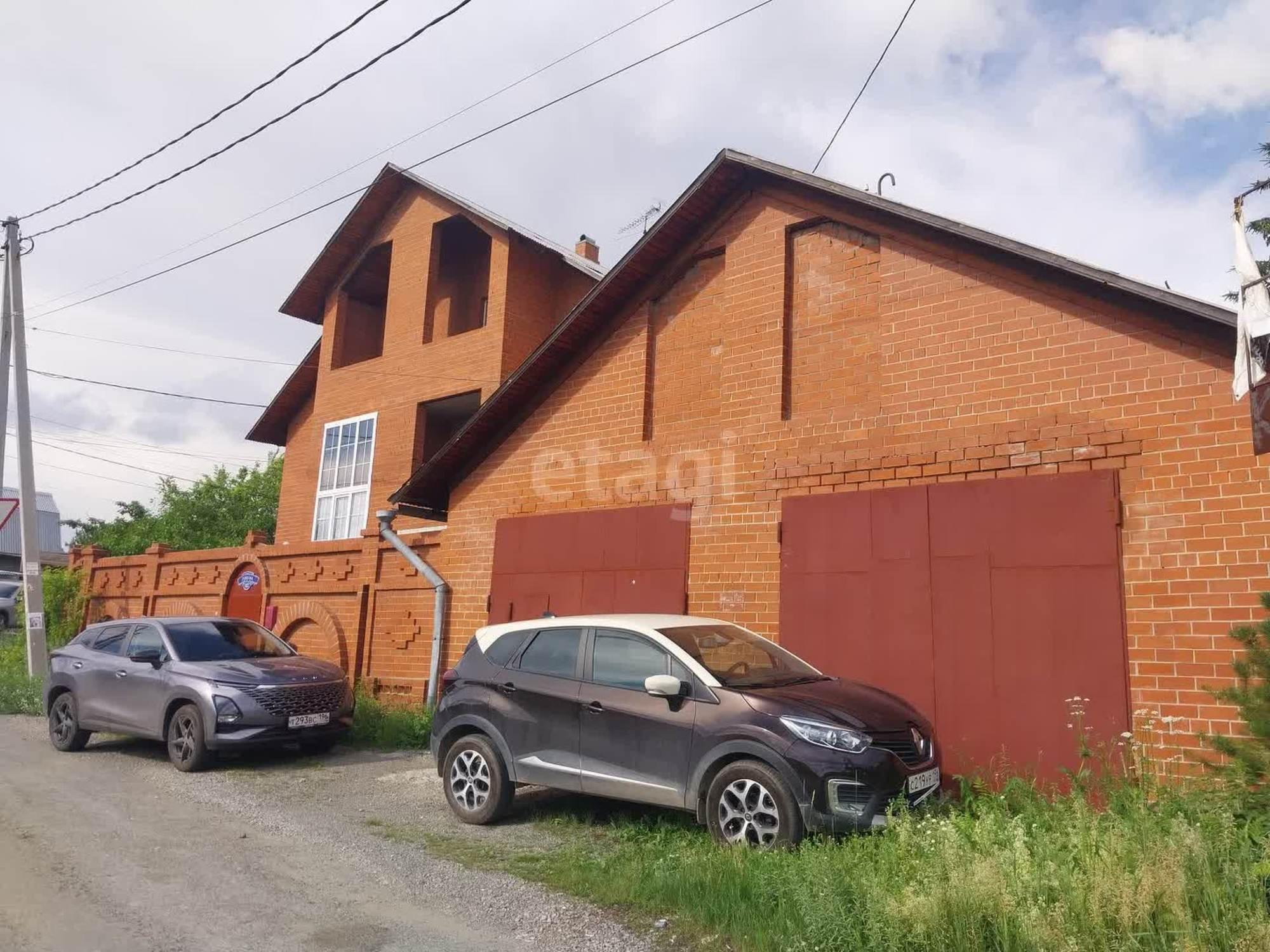 Купить дачу, дом, коттедж за 12 050 000 рублей на Екатеринбург,Герцена 112