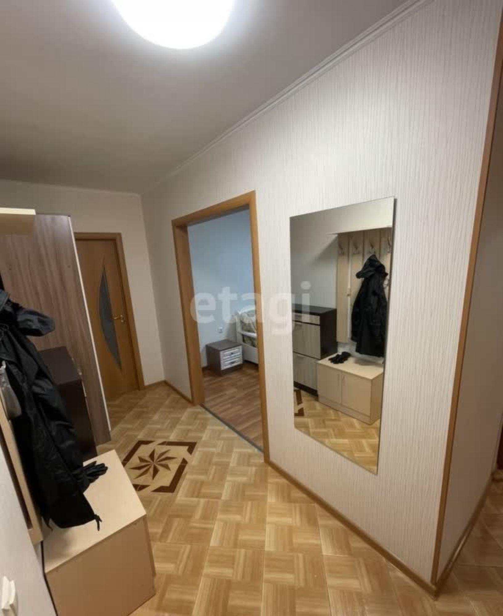 Сдать квартиру за 25 000 рублей на Станислава Карнацевича, 12