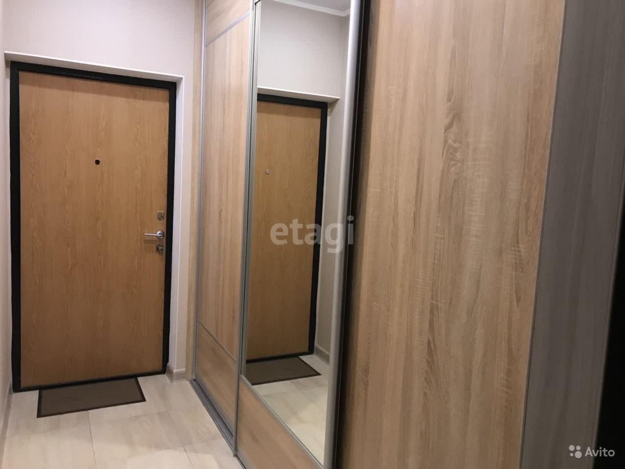 Купить студию за 5 000 000 рублей на Таврическая, 9/1