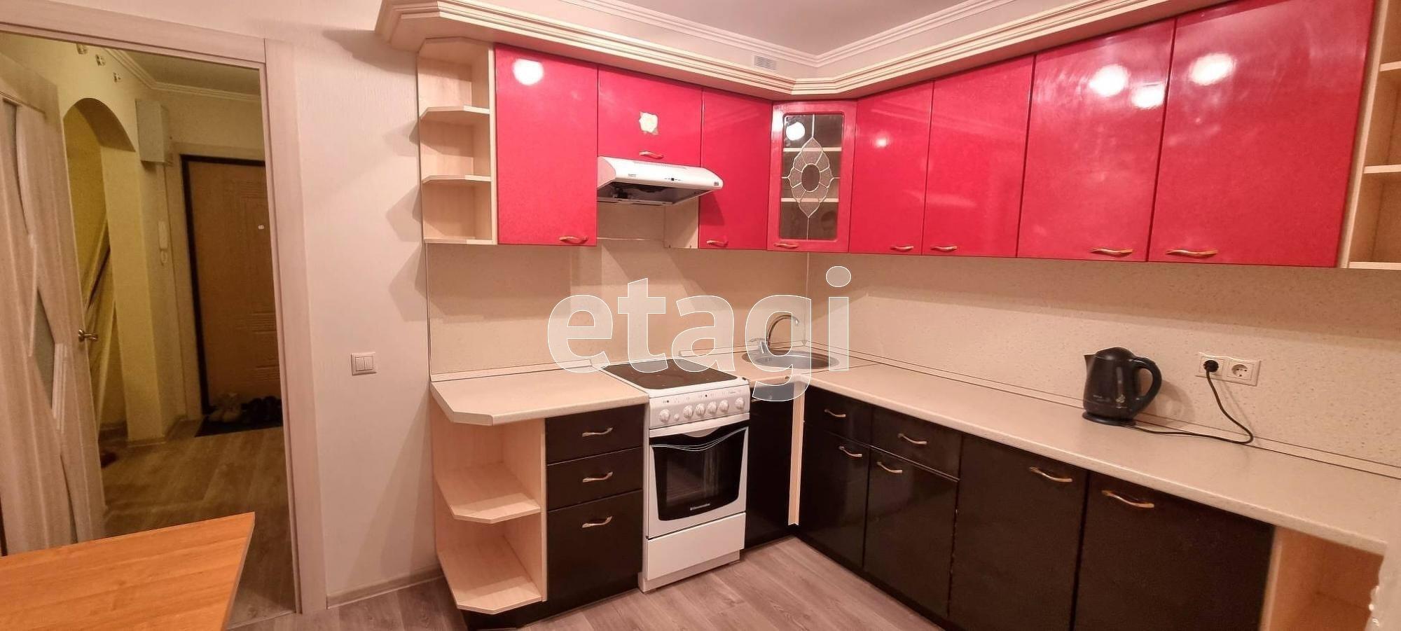 Сдать квартиру за 35 000 рублей на Созидателей, 12