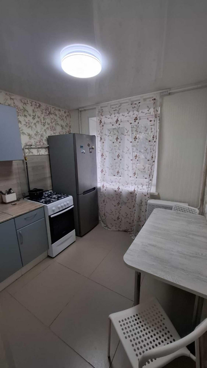 2-комн квартира Октября пр-кт, 93/4